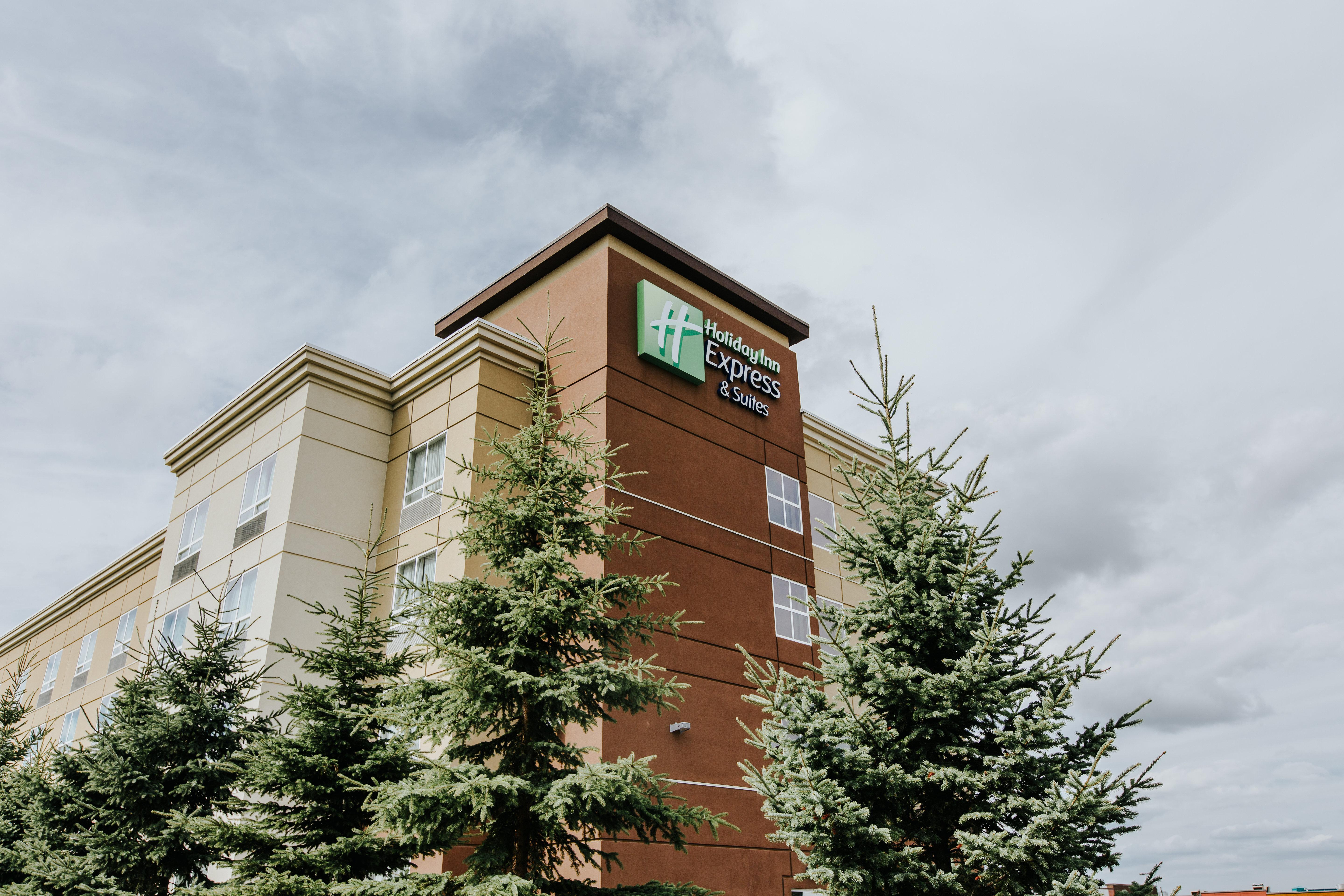 Holiday Inn Express & Suites Spruce Grove - Stony Plain By Ihg Zewnętrze zdjęcie
